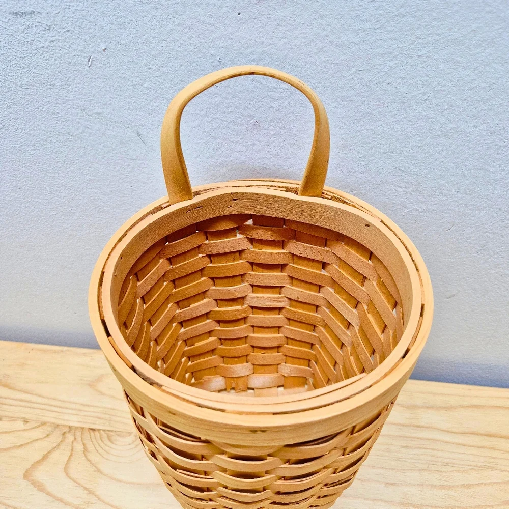 Vintage Taskets Renaissance Woven Hanging Basket - Picture 4 of 8